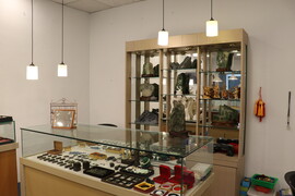 玉石工坊店面場景